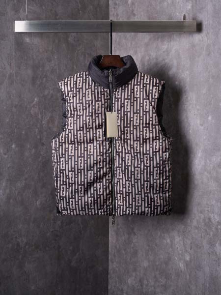 2025年12月29日秋冬新作Fendi半袖 tシャツ高品質...