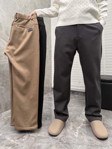 2025年12月30日新作LPスラックス秋冬高級品/DM工場