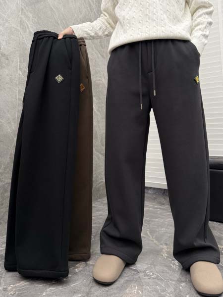 2025年12月30日新作LPスラックス秋冬高級品/DM工場