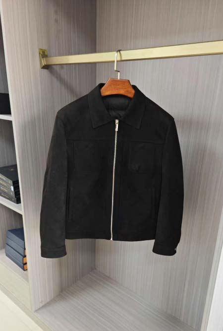 2025年12月30日新作Loeweダウンジャケット秋冬高級...