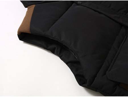 2026年1月9日ARCTERYX 新作 羽毛綿のベストJX工場