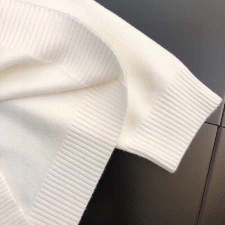 2026年1月9日 Ferragamo新作セーター人気商品/TY工場