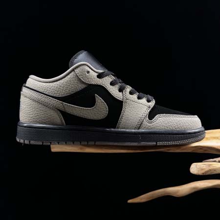 2026年1月9日入荷新品Air Jordan 1 Low 人気 スニーカー男女兼用/誕生日プレゼント/XH工場