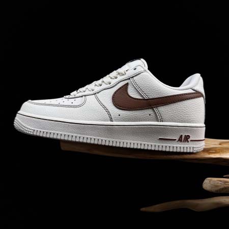 2026年1月9日入荷新品Nike Air Force 1’07人気 スニーカー男女兼用/誕生日プレゼント/XH工場