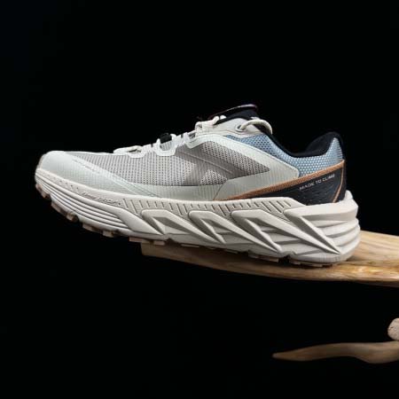 2026年1月9日入荷新品KAILAS人気 スニーカー男女兼用/誕生日プレゼント/XH工場