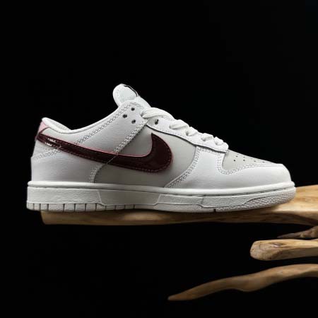 2026年1月10日入荷新品Nike SB Dunk Low Pro人気 スニーカー男女兼用/誕生日プレゼント/XH工場