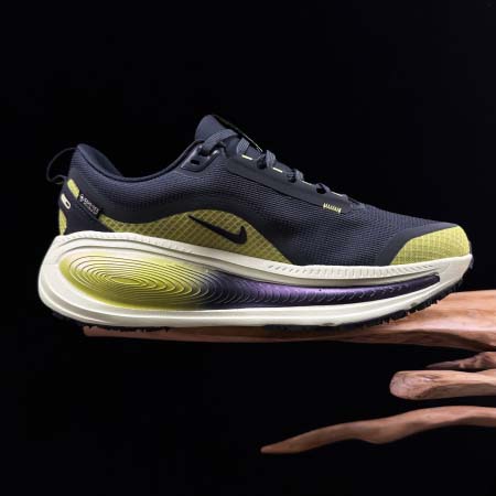 2026年1月10日入荷新品NK Vomero 18 GTX V18人気 スニーカー男女兼用/誕生日プレゼント/XH工場