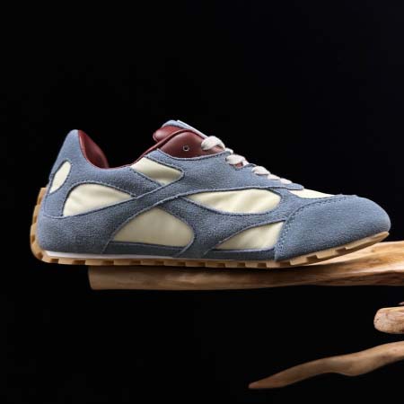 2026年1月10日入荷新品Bottega Veneta人気 スニーカー男女兼用/誕生日プレゼント/XH工場