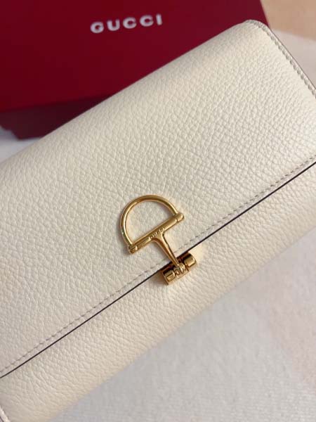 2026年1月14日新作高品質Gucci財布 828147 / 19X10X3.5cm /GQ工場