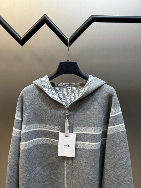 2026年1月19日新作Dior ニットカーディガン  高品質人気商品/誕生日プレゼント/FF工場