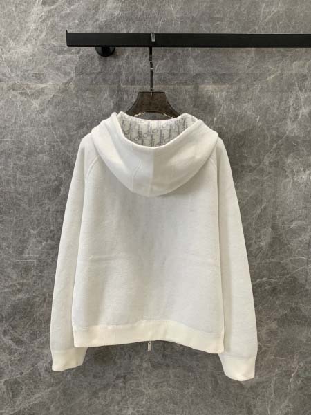 2026年1月19日新作Dior ニットカーディガン  高品質人気商品/誕生日プレゼント/FF工場