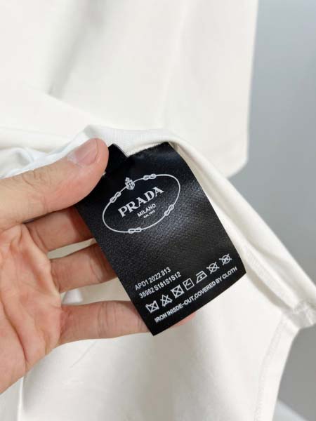 2026年1月20日新作PRADA半袖 tシャツ高品質人気商品/誕生日プレゼント/FF工場