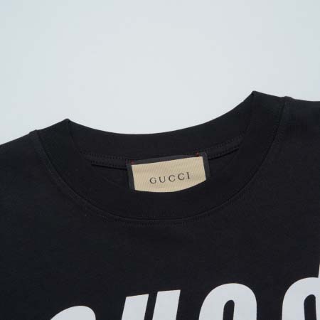 2026年1月20日新作Gucci半袖 tシャツ高品質人気商品/誕生日プレゼント/FF工場