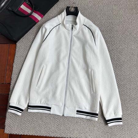 2026年1月28日入荷新作Gucci上下セット大人気 激安/zh工場