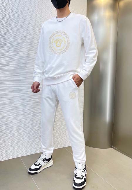 2026年1月30日入荷新作Versaceセット上下大人気 激安/zh工場