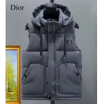 2026年1月9日DIOR 新作 羽毛綿のベストJX工場