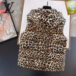 2026年1月9日Louis Vuitton 新作 羽毛綿のベストJX工場