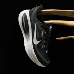 2026年1月9日入荷新品Nike Vomero 18 Gore-Tex人気 スニーカー男女兼用/誕生日プレゼント/XH工場