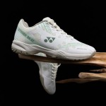 2026年1月9日入荷新品YONEX Strider Beat人気 スニーカー男女兼用/誕生日プレゼント/XH工場