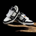 2026年1月9日入荷新品LV ARCH LIGHT SNEAKER人気 スニーカー男女兼用/誕生日プレゼント/XH工場