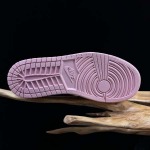 2026年1月9日入荷新品Nike Air Jordan 1 x Travis Scott AJ1人気 スニーカー男女兼用/誕生日プレゼント/XH工場