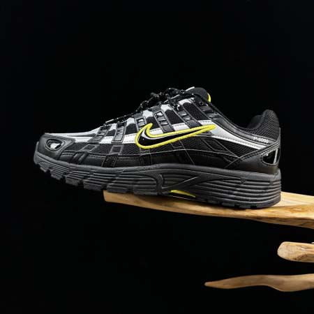 2026年1月10日入荷新品Nike P-6000人気 スニ...