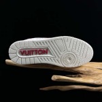 2026年1月10日入荷新品LOUIS VUITTON Trainer人気 スニーカー男女兼用/誕生日プレゼント/XH工場