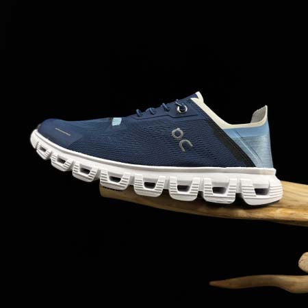 2026年1月10日入荷新品On Cloud 6 Coast...