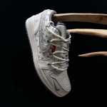 2026年1月10日入荷新品Louis Vuitton人気 スニーカー男女兼用/誕生日プレゼント/XH工場