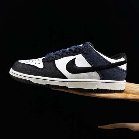 2026年1月10日入荷新品Nike Dunk人気 スニーカ...