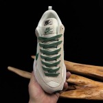 2026年1月10日入荷新品Sacai x Nike LDWaffle “Gorge Green”人気 スニーカー男女兼用/誕生日プレゼント/XH工場