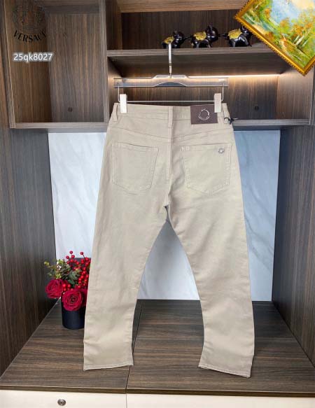 2026年1月12日Moncler新作 ジーパン人気商品 J...