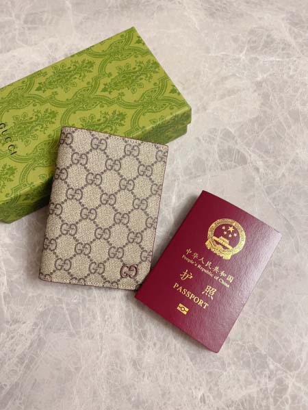 2026年1月13日新作高品質Gucci財布13.5x 9....