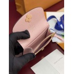 2026年1月13日新作高品質Louis Vuitton財布M26626 11X8cm /GQ工場