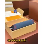 2026年1月13日新作高品質Louis VuittonバッグM61692 Pochette VoyageTaiga 27cm*21cm*5cm /GQ工場