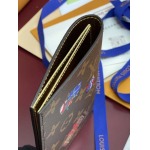 2026年1月13日新作高品質Louis VuittonパスポートカバーM15327 VivienneMonogramVivienne14 x 2.5 x 10/GQ工場