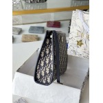 2026年1月13日新作高品質Diorバッグ 1535cm 26x19.5x7cm /GQ工場