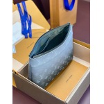 2026年1月14日新作高品質Louis VuittonバッグM11545    Monogram   Pochette Voyage 32 x 21 x 8  /GQ工場