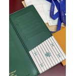 2026年1月14日新作高品質Louis Vuitton財布M25800 Brazza    size:10X19CM /GQ工場