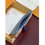 2026年1月14日新作高品質Louis Vuitton財布M13647  LV Monogram  7.3 x 0.3cm  /GQ工場