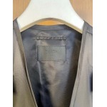 2026年1月23日新作PRADAベスト  高品質人気商品/誕生日プレゼント/FF工場