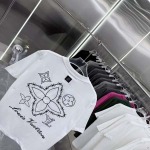 2026年1月27日新作Louis vuitton半袖 tシャツ高品質人気商品/誕生日プレゼント/FF工場