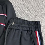 2026年1月28日入荷新作Moncler上下セット大人気 激安/zh工場