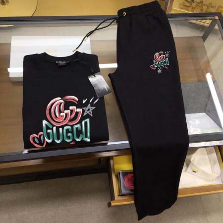 2026年1月28日入荷新作Gucci上下セット大人気 激安...