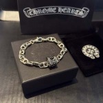 2026年1月31日入荷新品クロムハーツレトロなブレスレットギフト/誕生日/記念品/アクセサリーxin工場