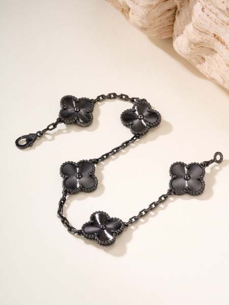 2026年2月1日入荷新品van cleef & arpelsブレスレットギフト/誕生日/記念品/アクセサリーxin工場