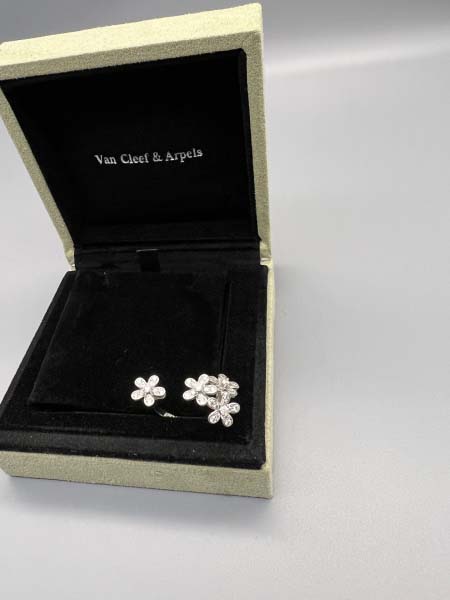 2026年2月1日入荷新品van cleef & arpels指輪ギフト/誕生日/記念品/アクセサリーxin工場