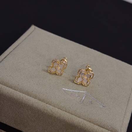 2026年2月1日入荷新品van cleef & arpelsピアスギフト/誕生日/記念品/アクセサリーxin工場