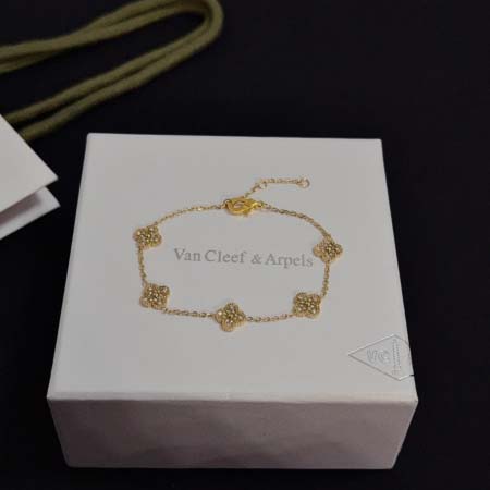 2026年2月1日入荷新品van cleef & arpelsブレスレットギフト/誕生日/記念品/アクセサリーxin工場