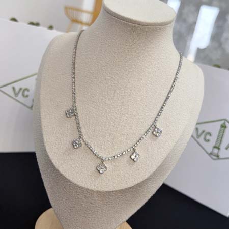 2026年2月1日入荷新品van cleef & arpelsネックレスギフト/誕生日/記念品/アクセサリーxin工場
